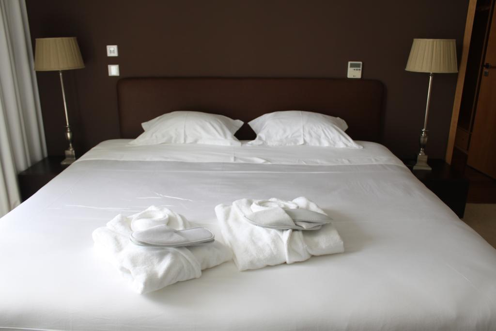 Almenara Suites Guest House Вила-Нова-ди-Гая Экстерьер фото
