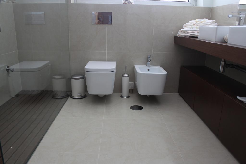 Almenara Suites Guest House Вила-Нова-ди-Гая Экстерьер фото