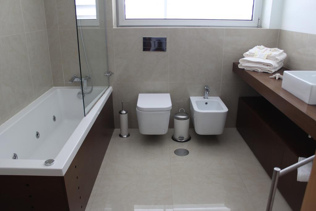Almenara Suites Guest House Вила-Нова-ди-Гая Экстерьер фото