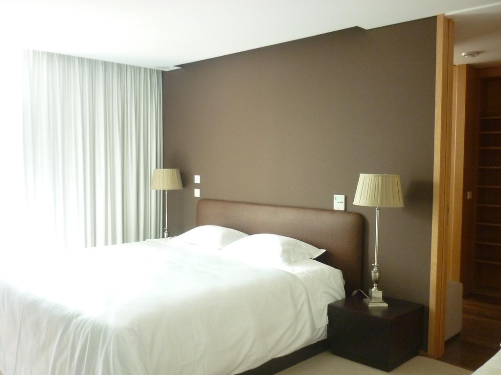 Almenara Suites Guest House Вила-Нова-ди-Гая Экстерьер фото