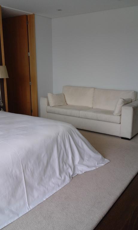 Almenara Suites Guest House Вила-Нова-ди-Гая Экстерьер фото